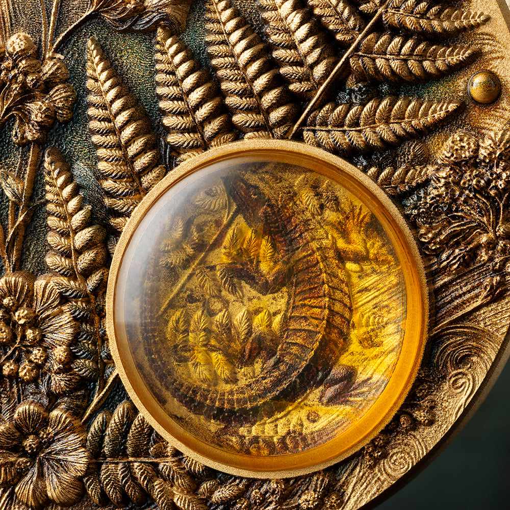 2026 Amber Mirage - Lizard 2oz Silver Gold Plated Coin Detail